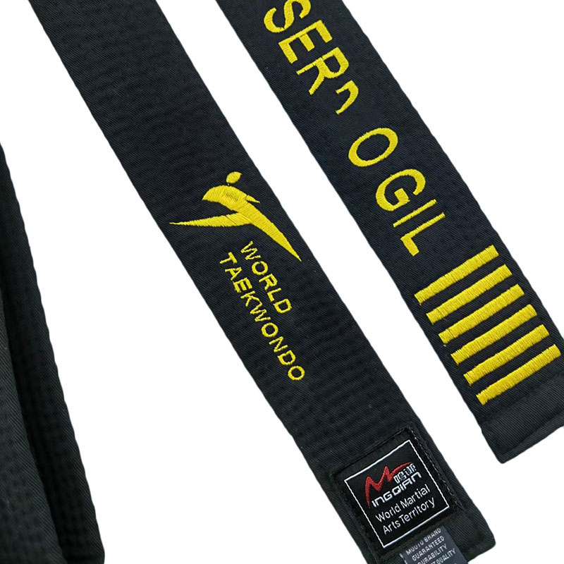 WTF World Taekwondo Black Belt - огляд і ціна Embroidery World