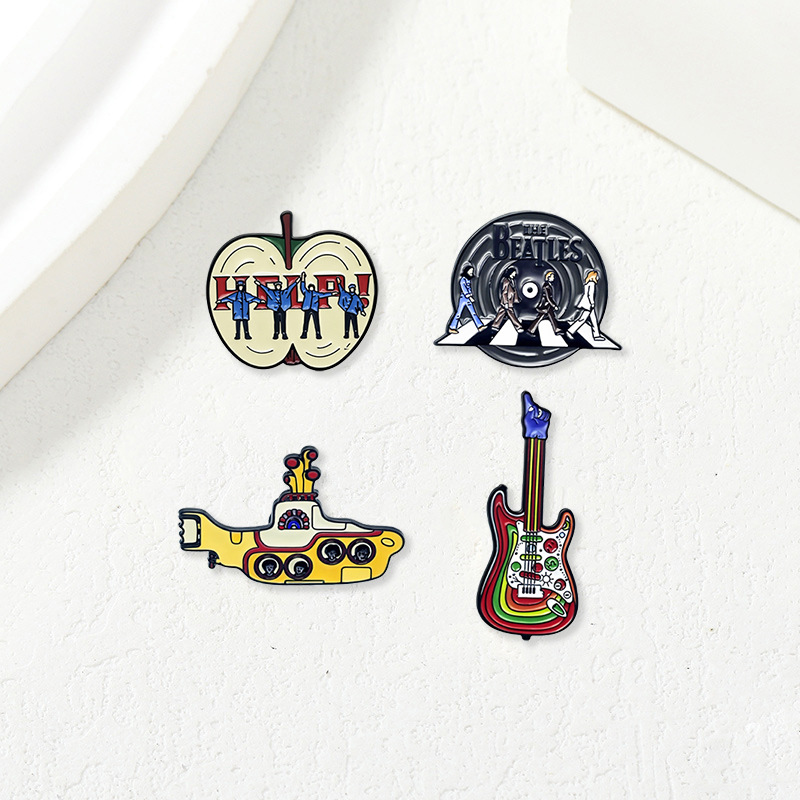 Rock Band Vintage Cross Enamel - огляд і ціна Embroidery Icon