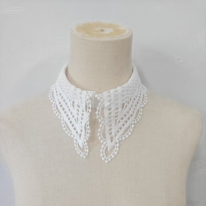 Lady White Ruffled False Colla - огляд і ціна Embroidery Origin